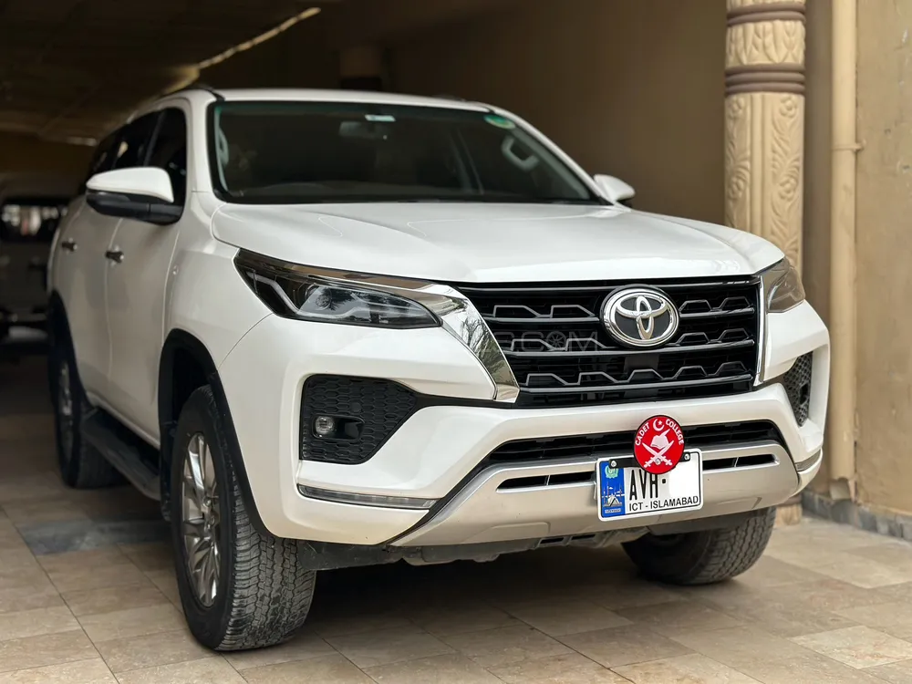 Toyota Fortuner 2021 for Sale in Chakwal Image-1