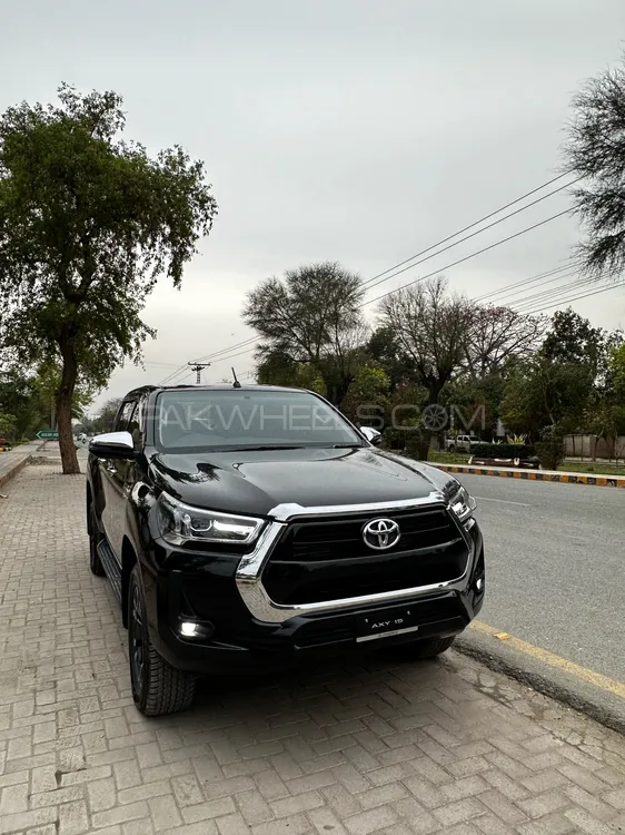 Toyota Hilux 2021 for Sale in Sargodha Image-1