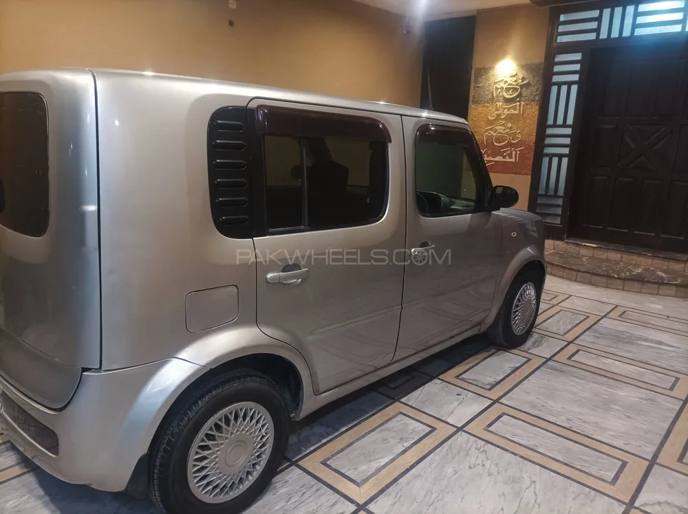 Nissan Cube 2007 for Sale in Lahore Image-1