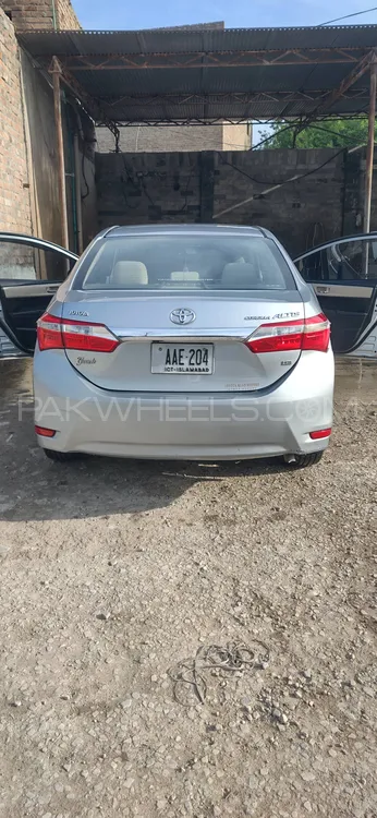 Toyota Corolla 2016 for sale in Peshawar