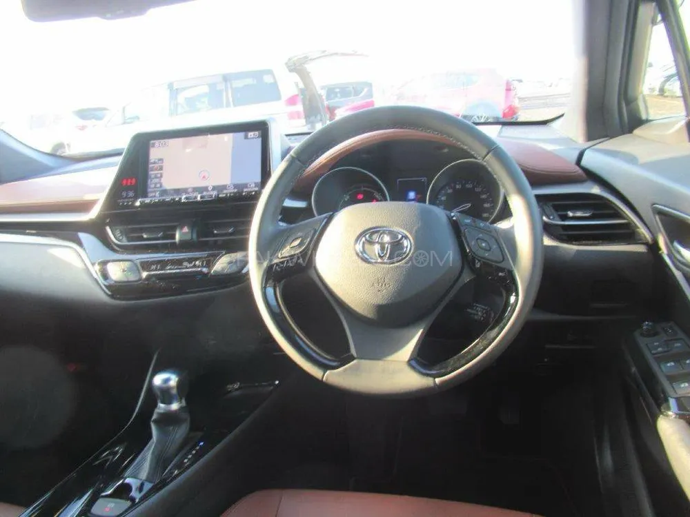 Toyota C-HR 2019 for Sale in Mardan Image-1