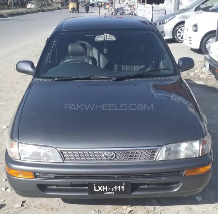 Toyota Corolla 1998 for Sale in Nowshera cantt Image-1