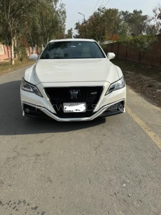 Toyota Crown 2018 for Sale in Sahiwal Image-1