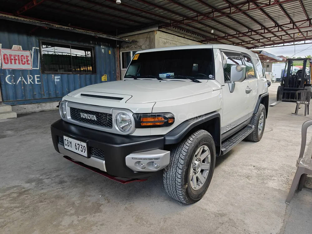 Toyota Fj Cruiser 2021 for Sale in Lahore Image-1