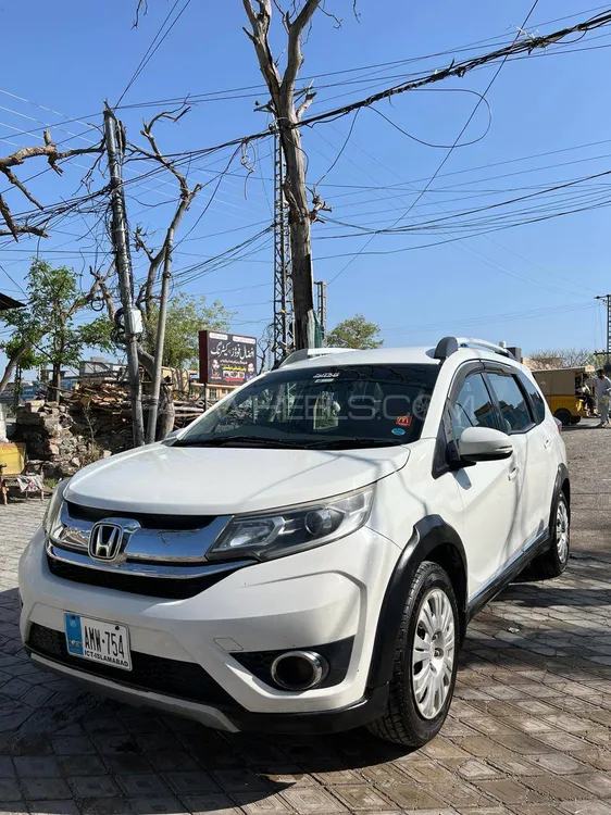 Honda BR-V 2019 for Sale in Chaklala Image-1