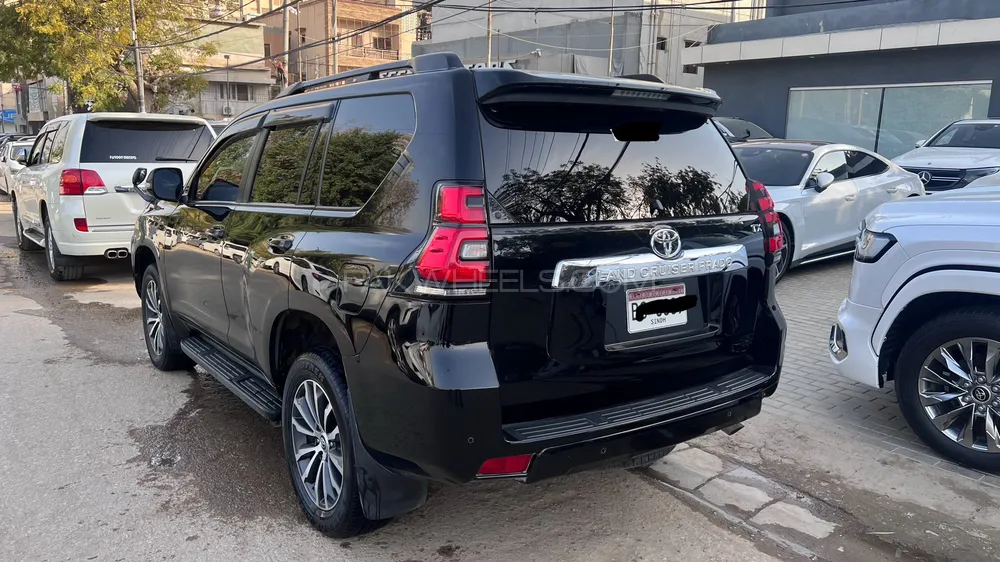 Toyota Prado 2017 for sale in Karachi
