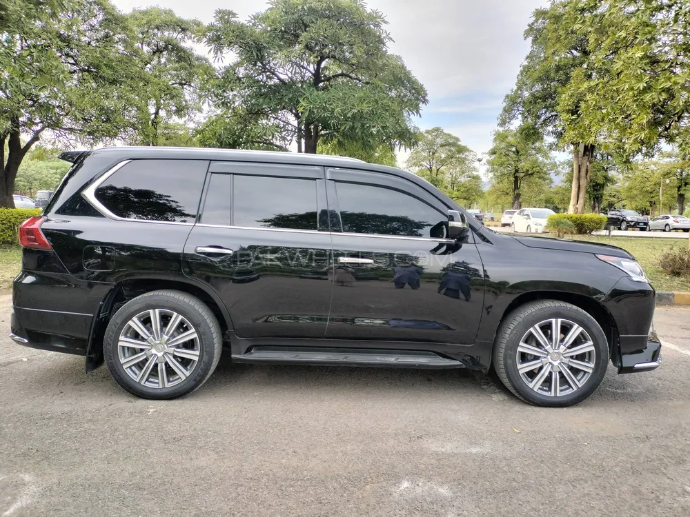 Lexus LX Series 2018 for Sale in Islamabad Image-1