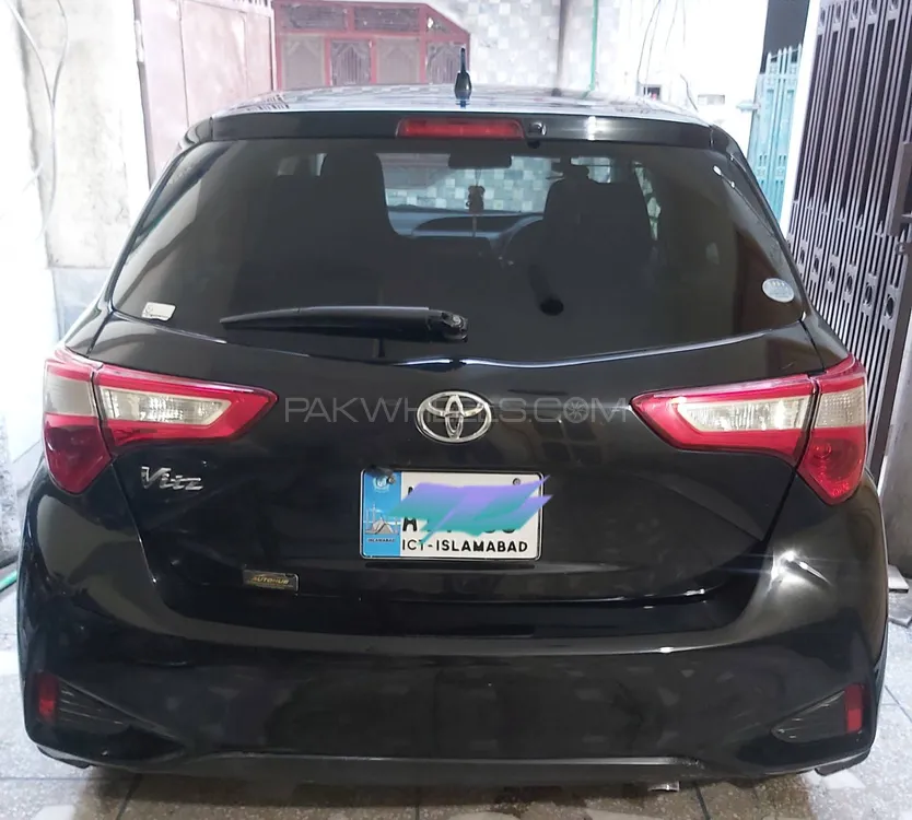 Toyota Vitz 2017 for sale in Islamabad