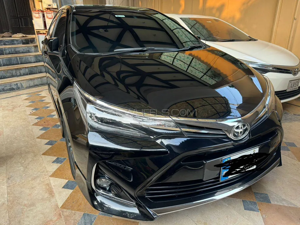 Toyota Corolla 2022 for Sale in Peshawar Image-1