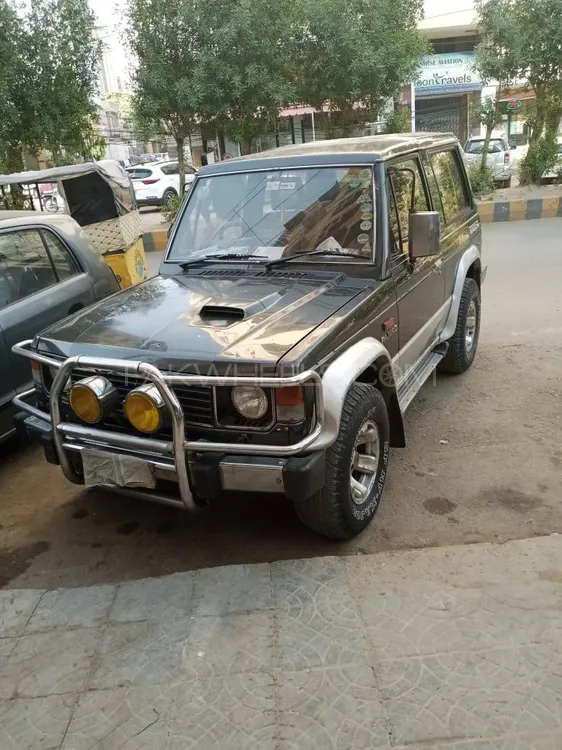 Mitsubishi Pajero 1985 for Sale in Karachi Image-1