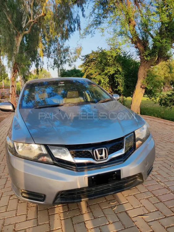 Honda City 2018 for Sale in Dunia Pur Image-1