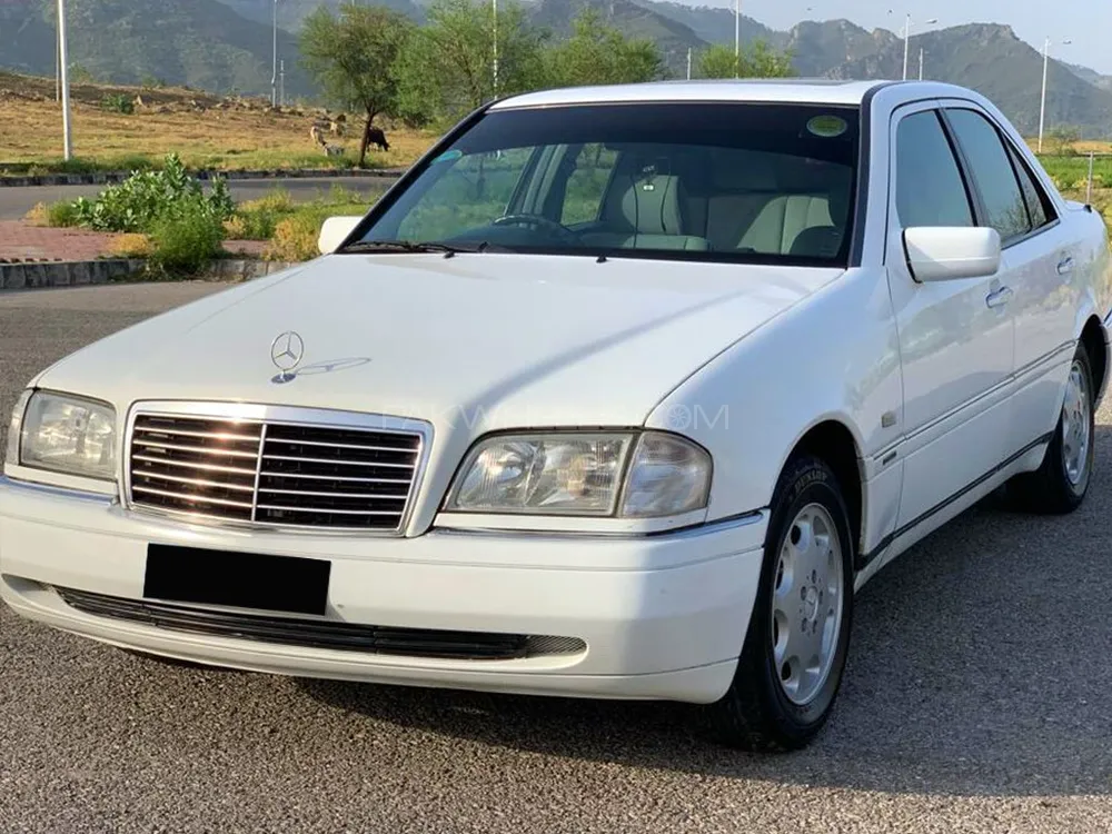 Mercedes Benz C Class 1997 for Sale in Lahore Image-1