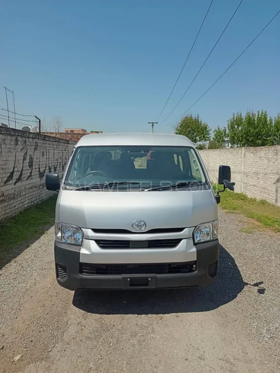 Toyota Hiace 2020 for Sale in Gujranwala Image-1