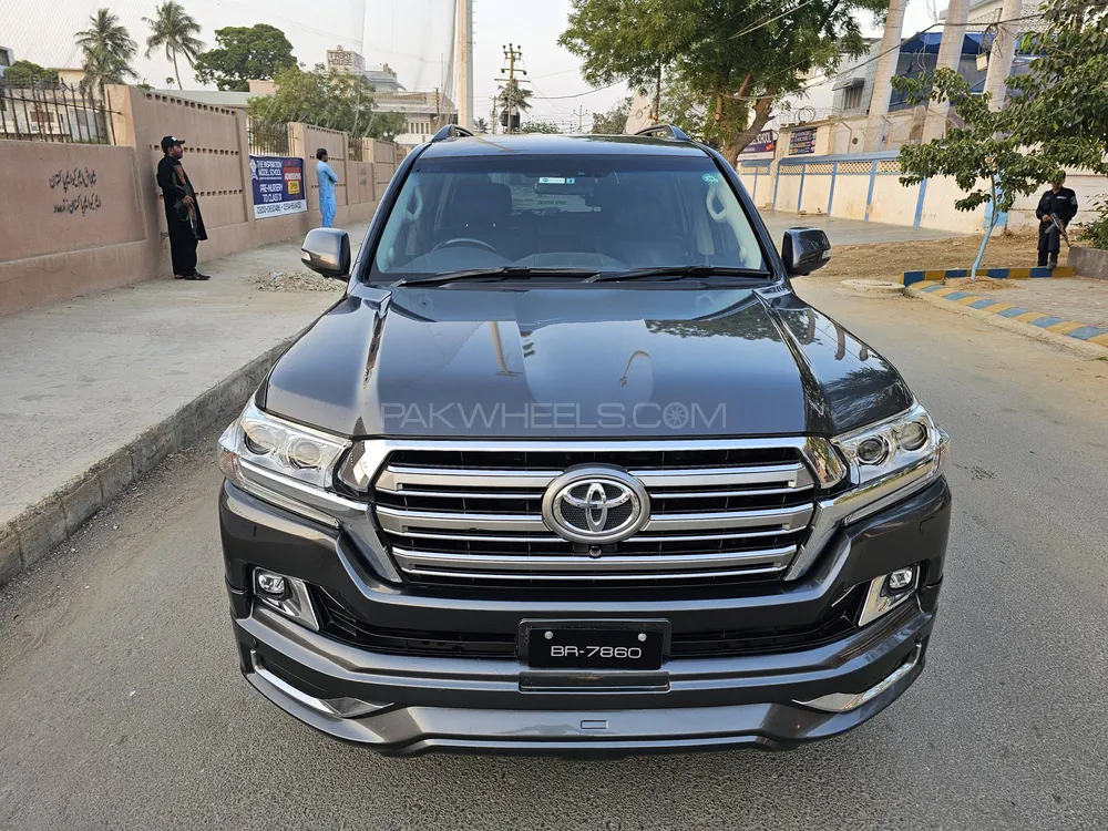 Toyota Land Cruiser 2012 for sale in Karachi