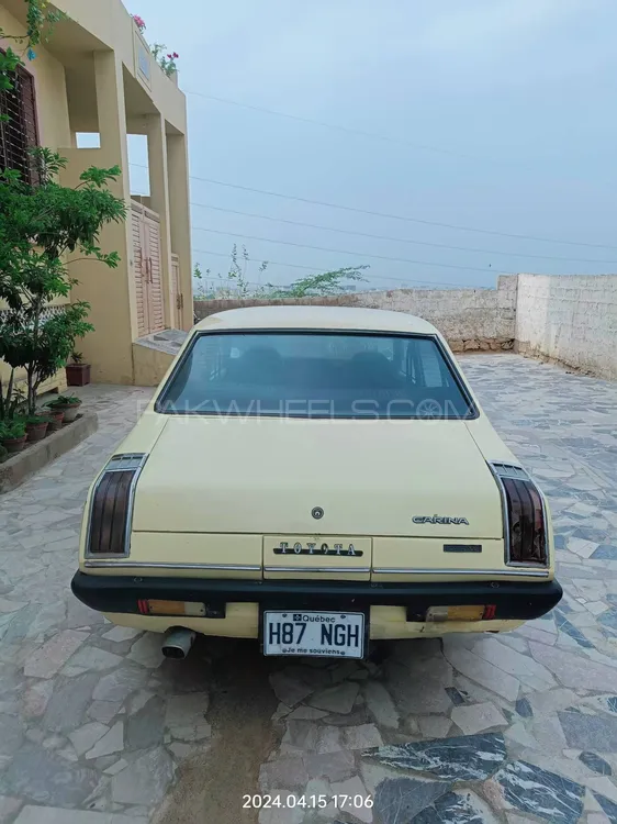 Toyota Carina 1972 for Sale in Karachi Image-1