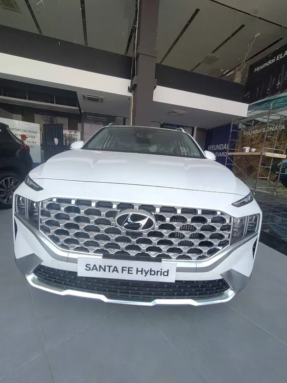 Hyundai Santa Fe 2024 for Sale in Karachi Image-1