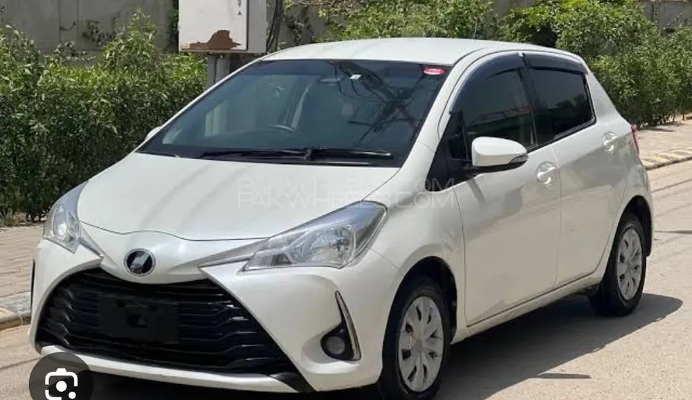 Toyota Vitz 2019 for Sale in D.G.Khan Image-1