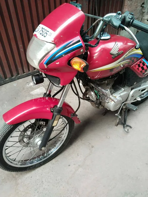 Honda Deluxe 2015 for Sale Image-1