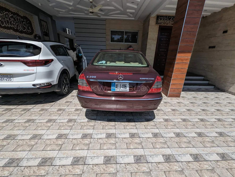 Mercedes Benz E Class 2008 for Sale in Gujranwala Image-1