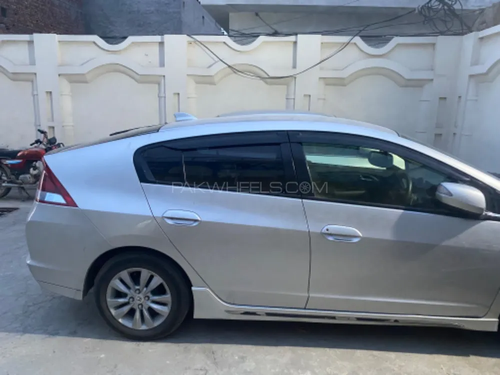 Honda Insight 2013 for Sale in Lahore Image-1