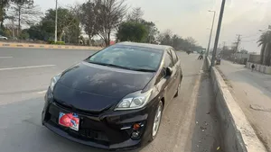 Toyota Prius S Touring Selection GS 1.8 2015 for Sale