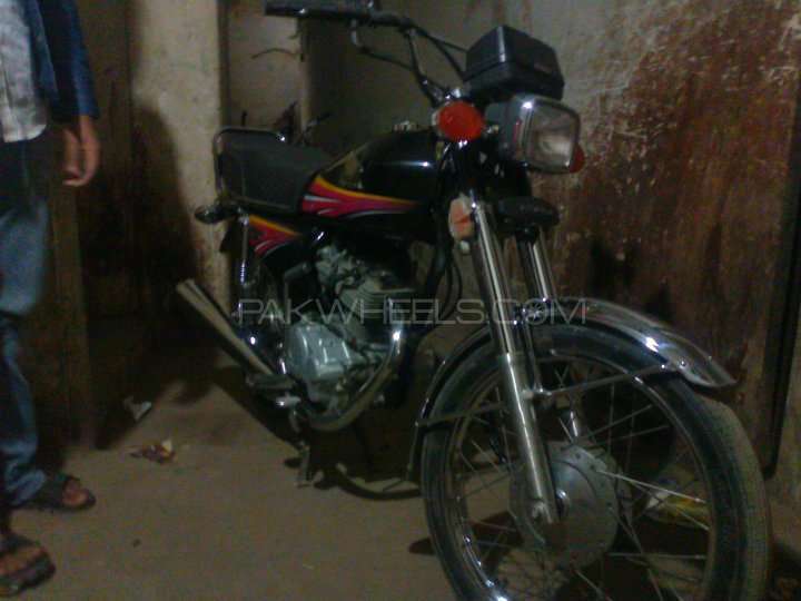 MINI Cooper - 2010 Honda CG 125 2010 MINI Cooper - 2010 Honda CG 125 2010 Image-6