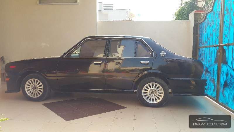 Toyota Corolla - 1979  Toyota Corolla - 1979  Image-9