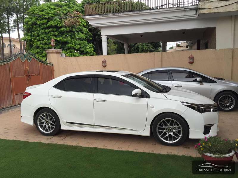 Toyota Corolla - 2015 grande Toyota Corolla - 2015 grande Image-4