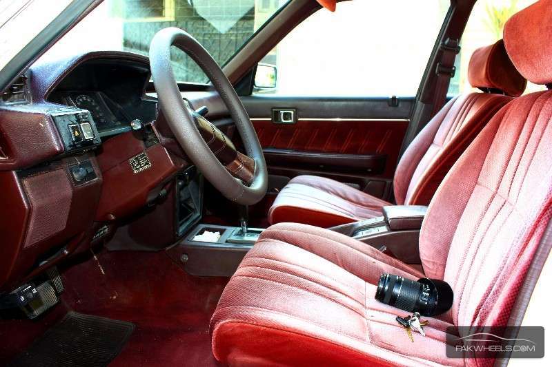 Toyota Cressida - 1988  Toyota Cressida - 1988  Image-3