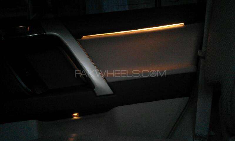 Toyota Prado - 2010  Toyota Prado - 2010  Image-7