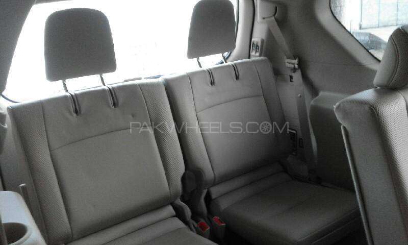 Toyota Prado - 2010  Toyota Prado - 2010  Image-13