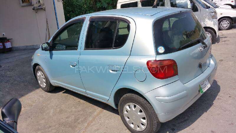 Toyota Vitz - 2004 Toyota Vitz Toyota Vitz - 2004 Toyota Vitz Image-3