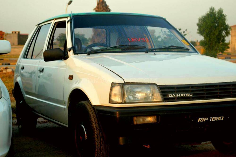 Daihatsu Charade - 1984  Daihatsu Charade - 1984  Image-3