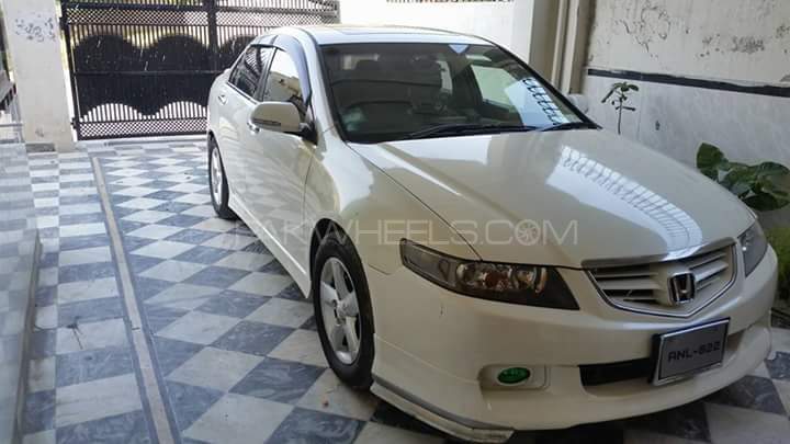 Honda Accord - 2006  Honda Accord - 2006  Image-2