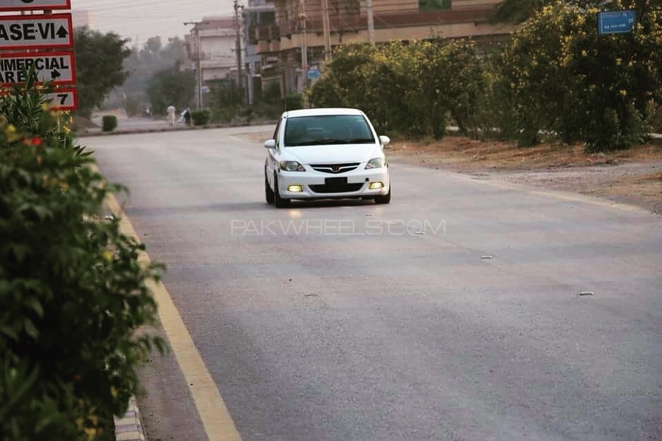 Honda City - 2007  Honda City - 2007  Image-2