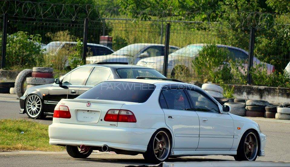 Honda Civic - 2000  Honda Civic - 2000  Image-4