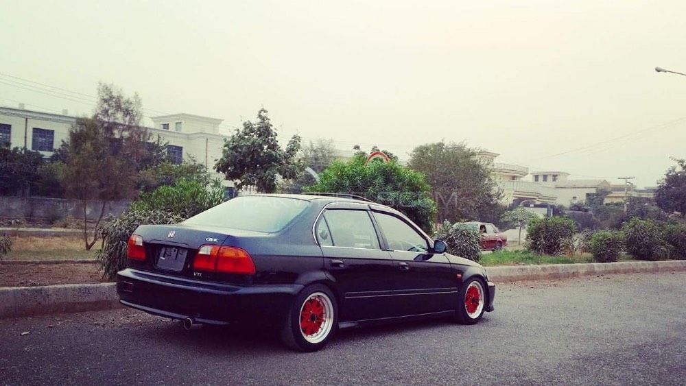 Honda Civic - 2000  Honda Civic - 2000  Image-2