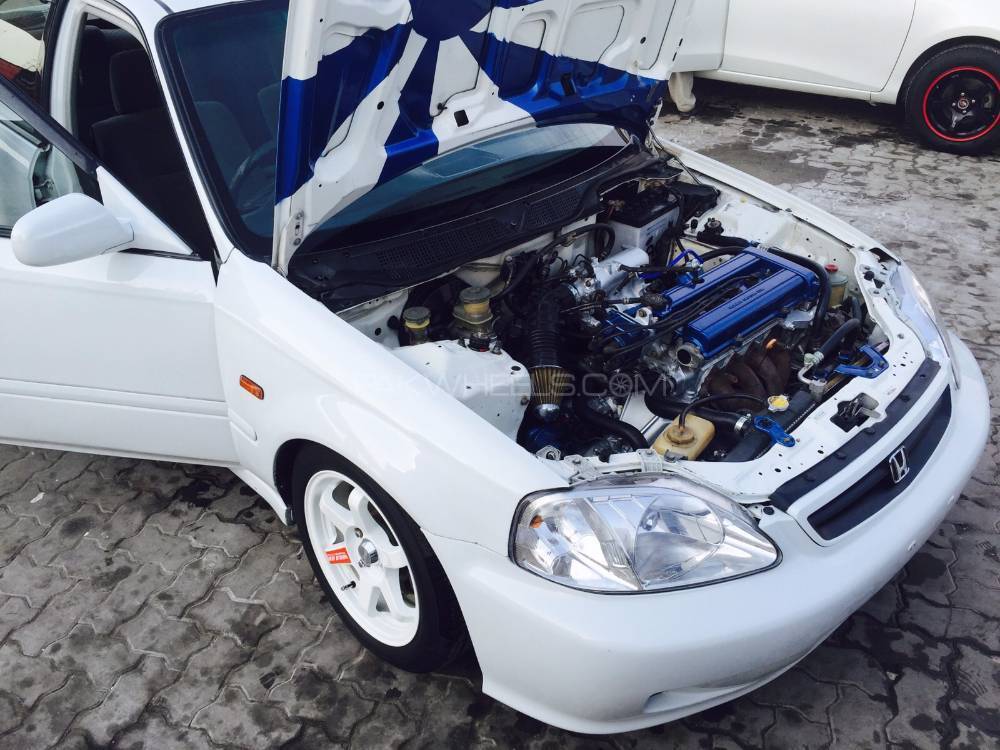 Honda Civic - 2000  Honda Civic - 2000  Image-2