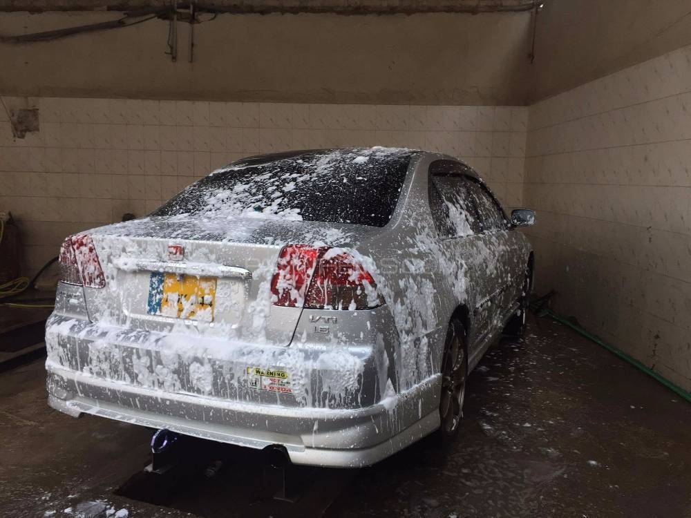 Honda Civic - 2004  Honda Civic - 2004  Image-2