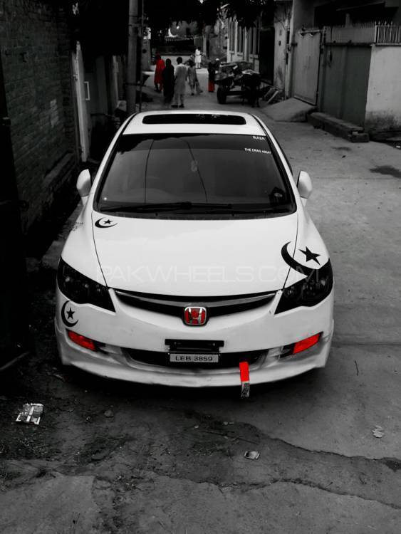 Honda Civic - 2009  Honda Civic - 2009  Image-2