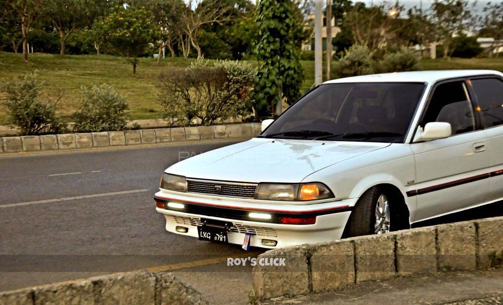 Toyota Corolla - 1988  Toyota Corolla - 1988  Image-4
