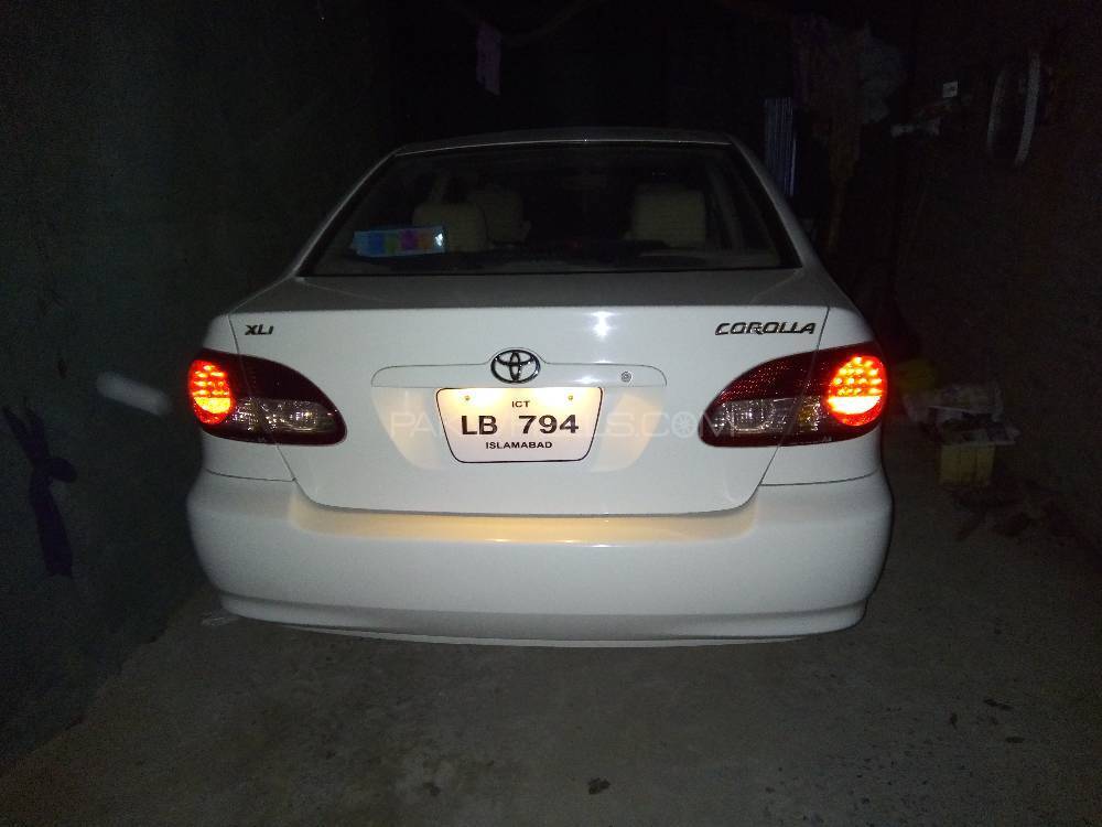 Toyota Corolla - 2007  Toyota Corolla - 2007  Image-2