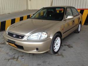 ہونڈا سوک - 2000