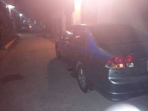 Honda Civic - 2004
