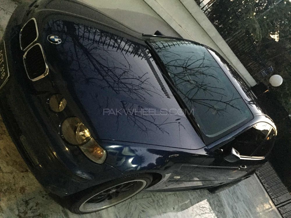 BMW 3 Series - 2004 QT BMW 3 Series - 2004 QT Image-2