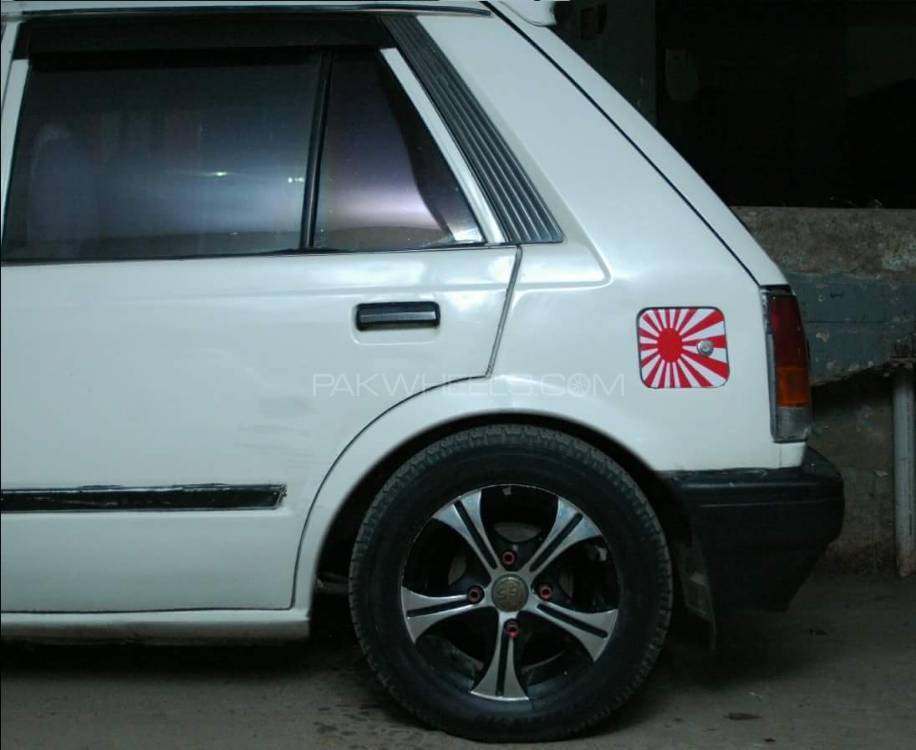 Daihatsu Charade - 1991  Daihatsu Charade - 1991  Image-3
