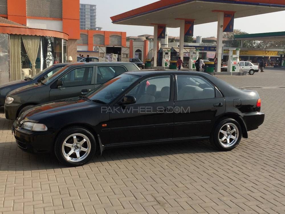 Honda Civic - 1995  Honda Civic - 1995  Image-4
