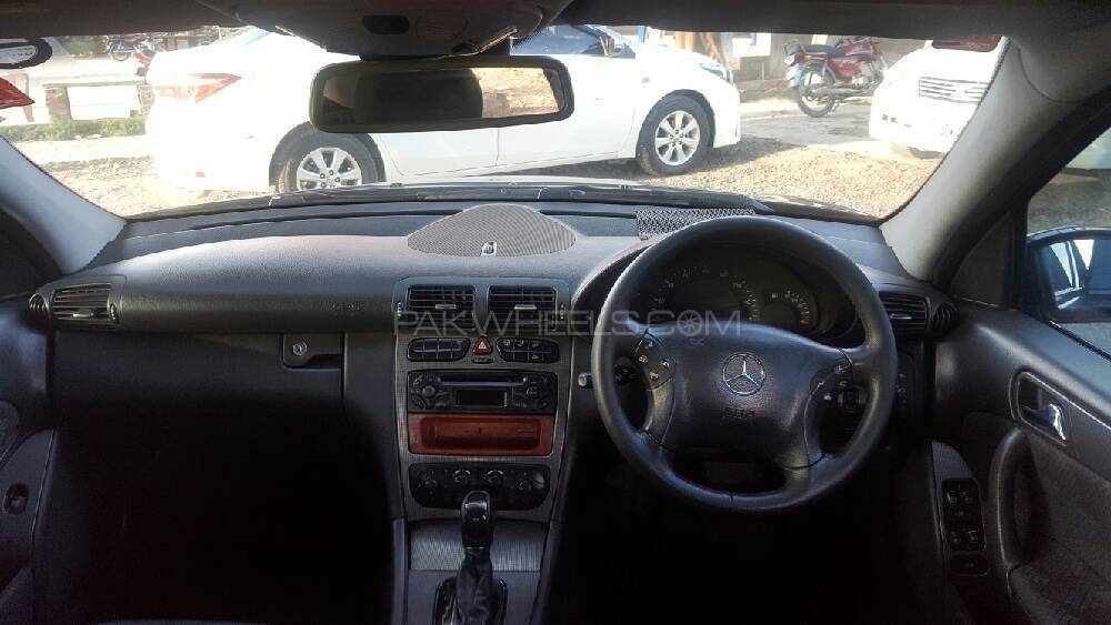 Mercedes Benz C Class - 2003  Mercedes Benz C Class - 2003  Image-6