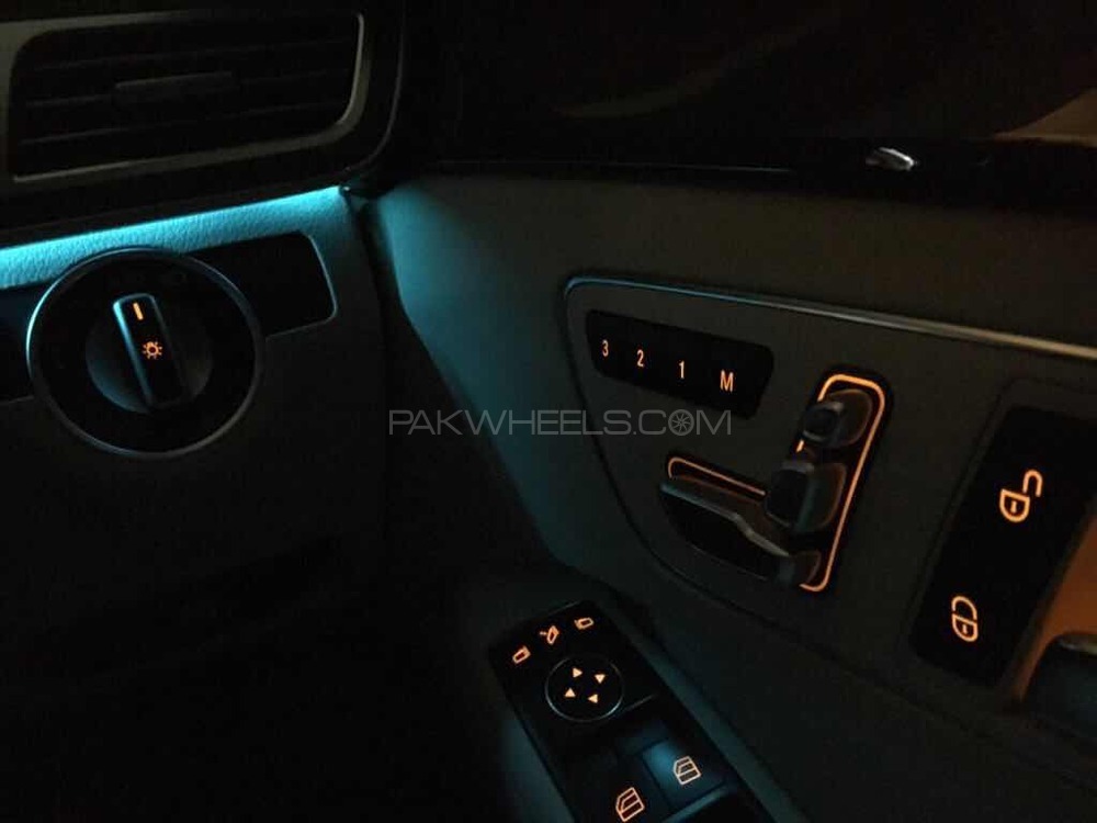 Mercedes Benz E Class - 2014  Mercedes Benz E Class - 2014  Image-3