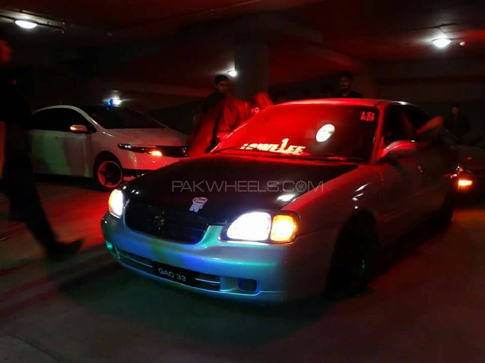 Suzuki Baleno - 2004 leno Suzuki Baleno - 2004 leno Image-3